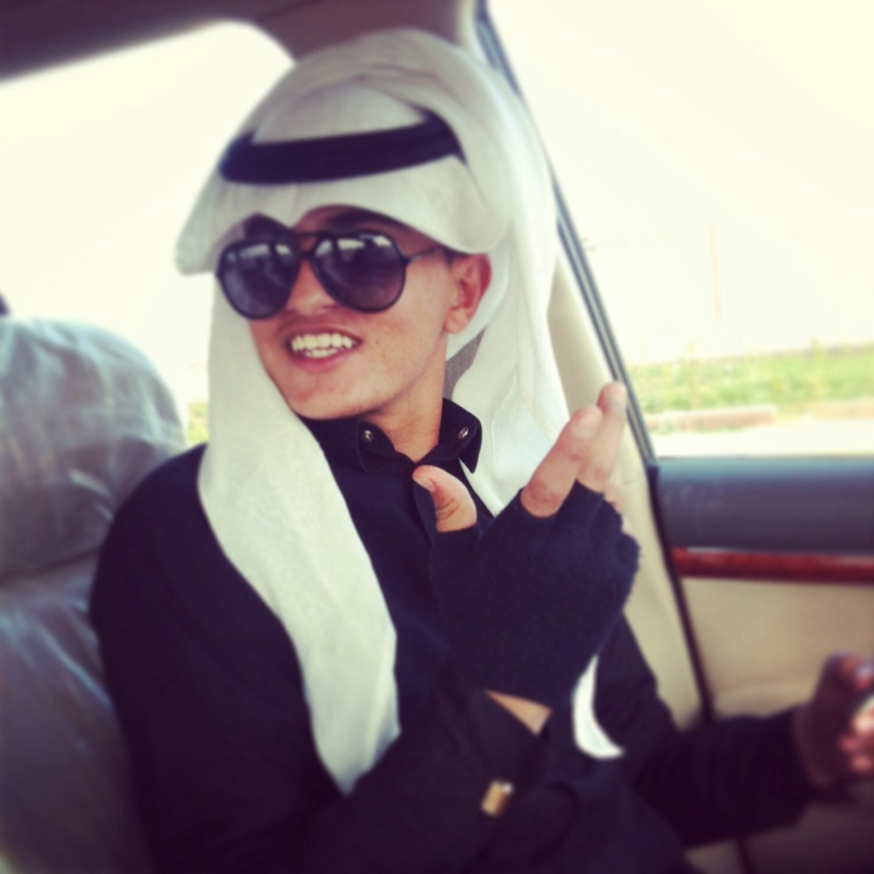 اللهم أني أسالك عافيتك في أموري كلها وأعوذ بك من خزي الدنياوعذاب الاخره