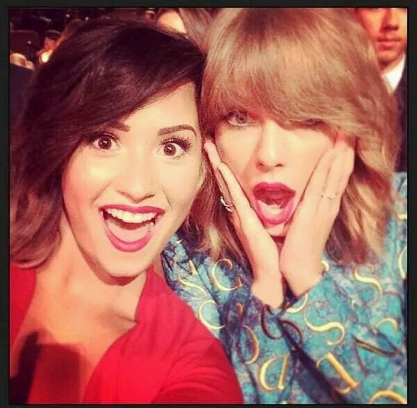 Lovatic, Navy, KatyCat, Smiler and Swiftie 4 Ever