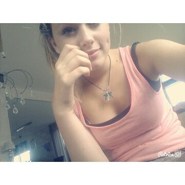 Appelflapjeex's profile picture. •