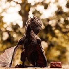 Loyal, if chatty, companion to @SurlyDamnHero. @TheGamerQueen is my candy sharing dream girl. I'll always protect them. Small but mighty. #MagicUnbound 21+ RP