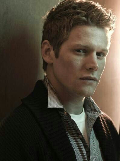 Italiano escogido para la casa de Slytherin durante sus años en Hogwarts, ahora un ex miembro de las serpientes. 24.