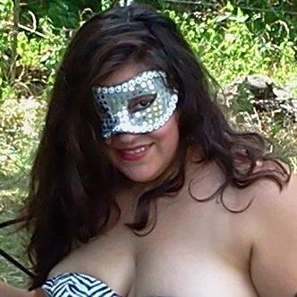 I am a male. Lover of all Female Figures. Follow only if you are 18+. Avi is the beautiful @masked_milf Follow Her