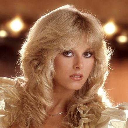 HoangNadezhda's profile picture. #инфобизнес #Заработок_на_партнерках
#блогинг #реселлинг #бизнес