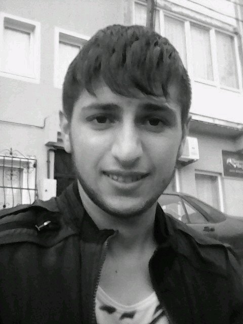 Fanatik bir #Galatasaraylı  ;)