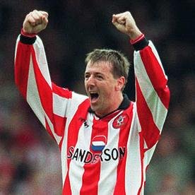 entire_football's profile picture. Aquí hago como que sé de fútbol. Esto es X, papá.