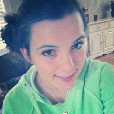 EmilyDurham97's profile picture. Name:Emily Age:16 Interests:Church,Youthgroup/worship band,WORK, Shinin my lite 4 Jesus
 Junior @ PCHS Follow me! Lol(: @milkandc00kiez=MYbestfriend ♥