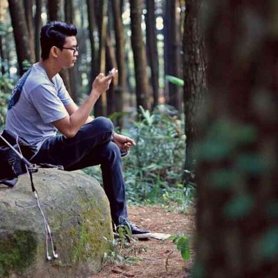 riskiahmad1's profile picture. hmm