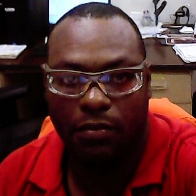 shemallo's profile picture. 