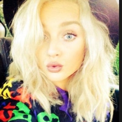 free follow from @_Eleanor_XxX_ follow mee.