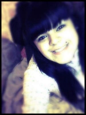 - Tranquila , humilde ; Pero eso si lo que no me sobra es la paciensia :')