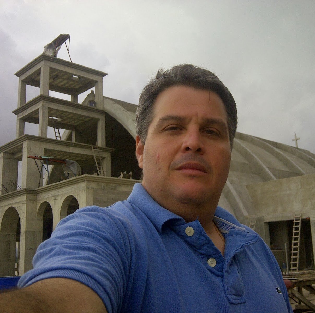 mauroroddy's profile picture. En el camino del placer y la felicidad en buena compañía