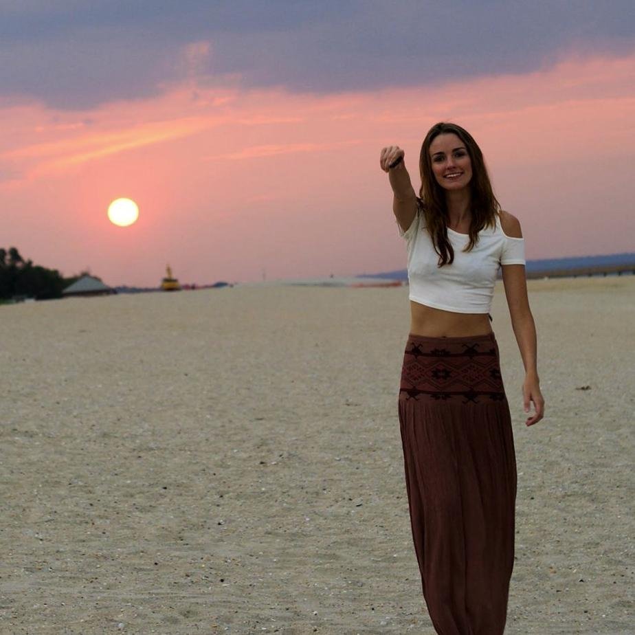 East to West Coast Nomad & Co-Founder @shop_ardour