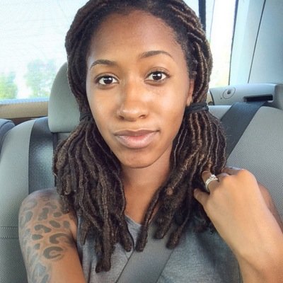 Instagram: @sharmoniquegulley.