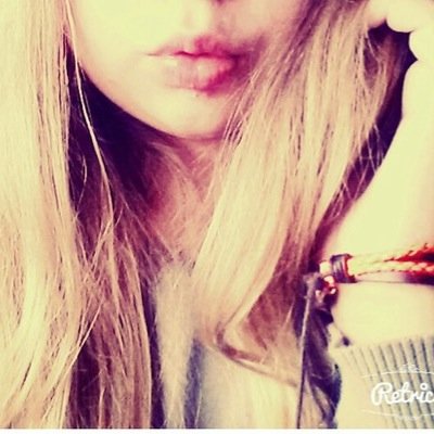 Girl should be like butterfly pretty to see hard to couch