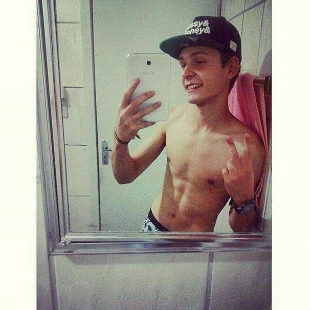 somos tão jovens, mas nem sempre inconsequentes.