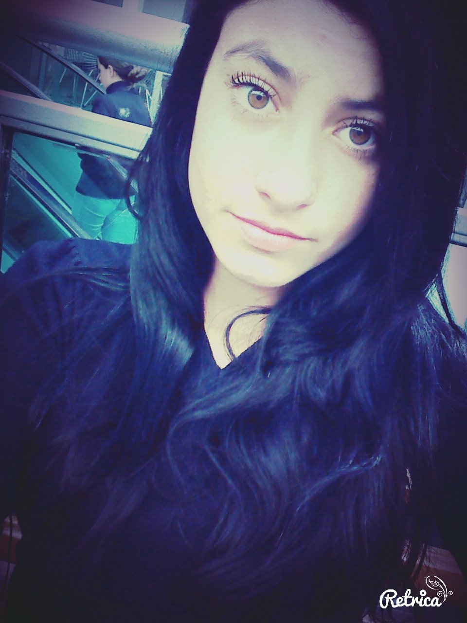 vem e me traz aqela pazz