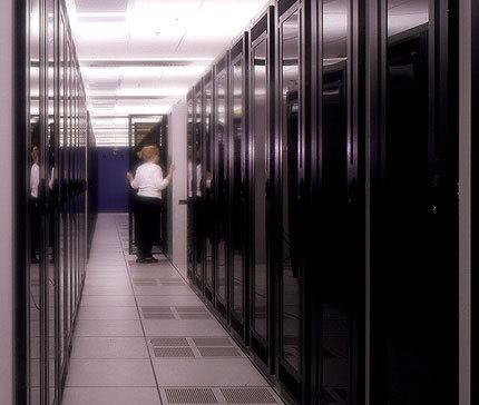 I locate all web hosting deals and tweet about them.
