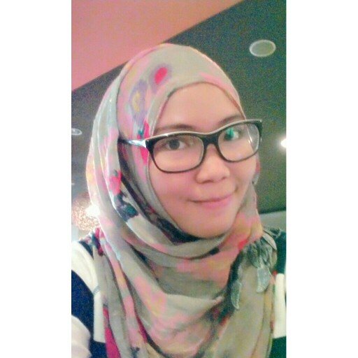 Dieciséis |  Japanese Literature, Diponegoro University '13
| Line: lisaks | Skype: lisassh13 | ig: lisaksofyan | path: lisa k sofyan