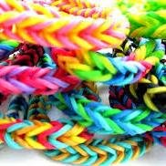 PulseirasOF's profile picture. Fabricamos pulseiras de elástico que custam no máximo R$ 4,00. Mas informações, é só nos seguir! Thank's! 【ツ】