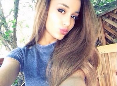 I am a big fan of Ariana Grande she is the Best. I love Ariana Grande.