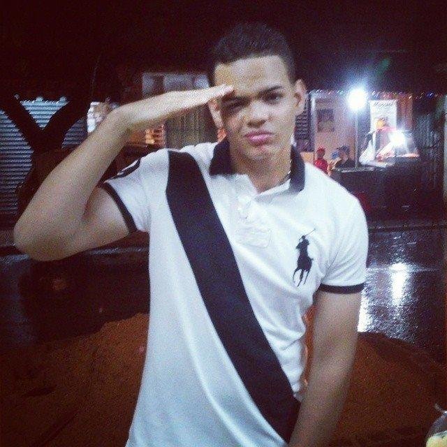 My Idol; GOD #16 Bff; No Conozco Eso, Futuro; Ingeniero En Sistemas ;) Al Decir Que Eres Humilde, Perdiste La Humildad Automáticamente.