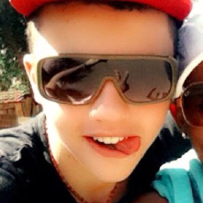 Viii_iiiH's profile picture. 