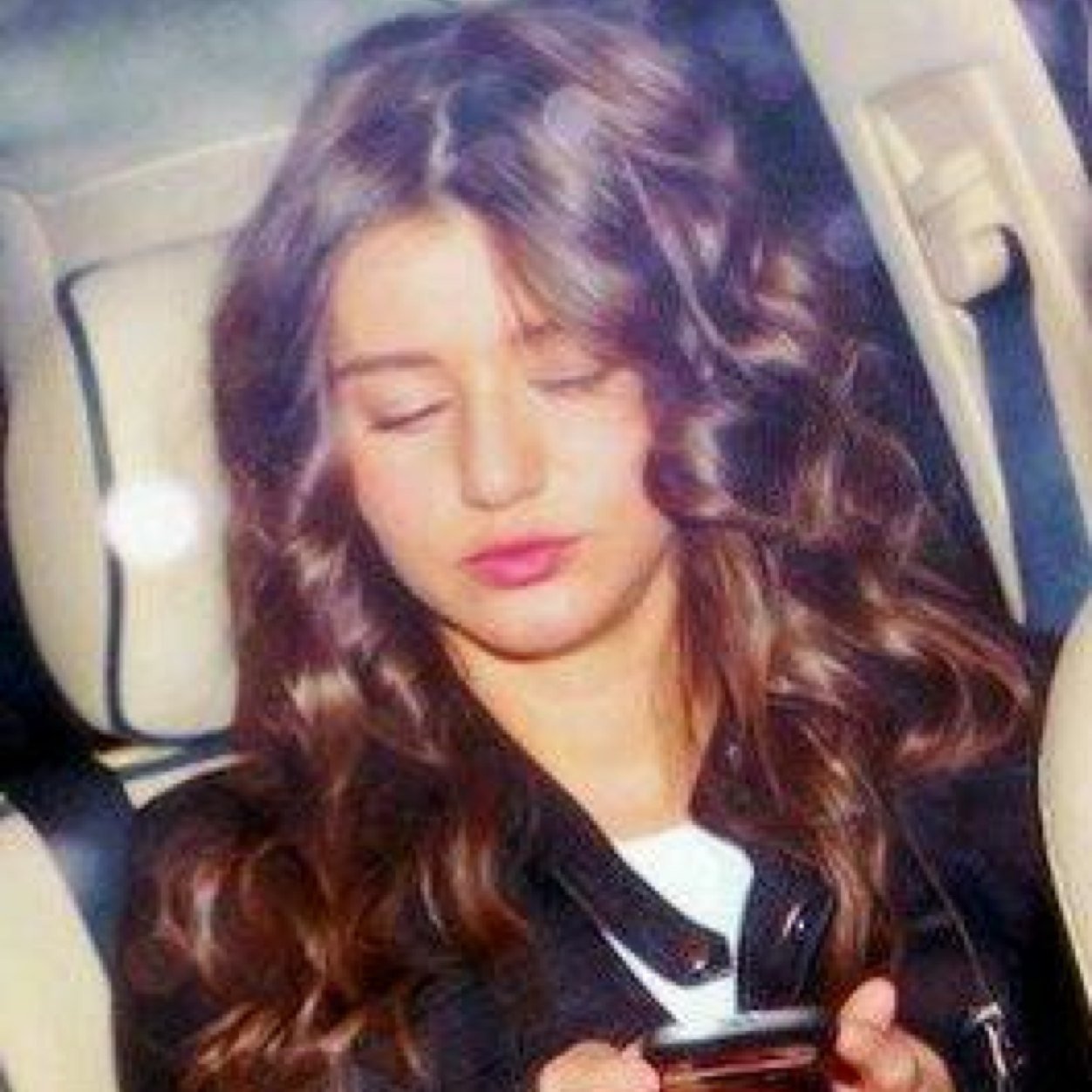 EllieCalderSC's profile picture. hi