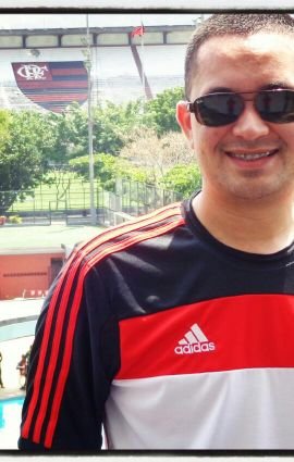 inadinplent's profile picture. 