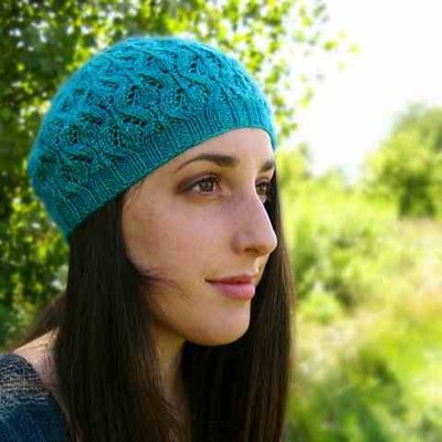 KerriKnits's profile picture. I'm a fashion design graduate, avid knitter, and (former) swimmer. I blog at http://t.co/TmI4rOWsfI
