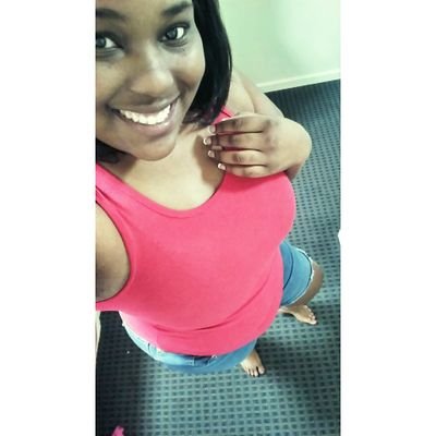 23 years young, FMU, English [education] major, in my own zone #ambitious #determined #Young #Wild #Free #TeamFMU #TeamFollowBack #Kik:::Kierra_Nique