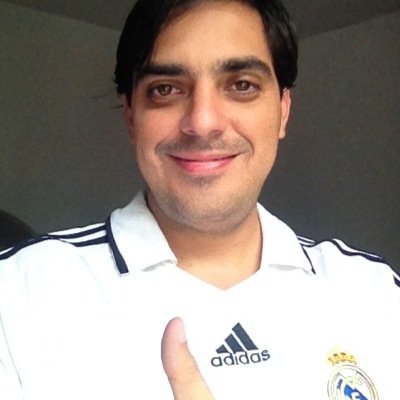 No llores porque termino, sonríe porque sucedió. LM