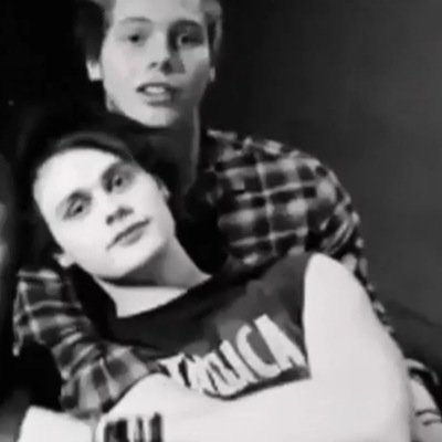 ☆ 5SOS is the reason for my happiness ☆
