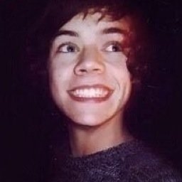 free follow from @20narry ! i love u and i want to give u a donut