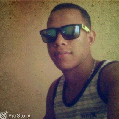 estudiante de ingenieria civil ujap// Se feliz la vida es corta deja todo en manos de dios el te iluminara.
