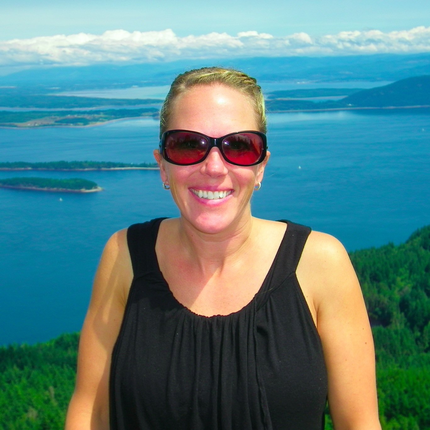 JenLeslieFRE's profile picture. 4th Grade Teacher