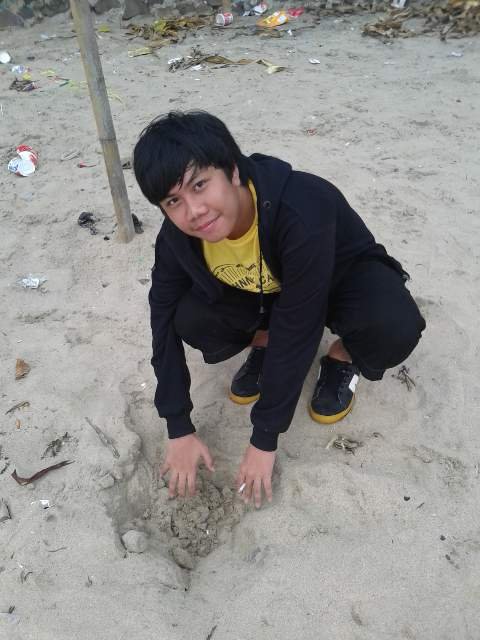 give a smile to everyone's beautiful^o^.'always smart when solving problems*Conan