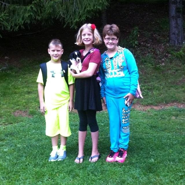 Jesus loving wife and momma to three kiddos.