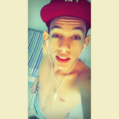 Snap: kaiiosanttos , Wpp: (18) 981032735