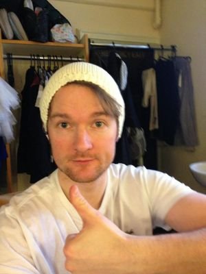 HerFlyingMonkey's profile picture. I used to work for the Wizard of Oz... @Thewickedwitchx turned me into a human! #TheLandOfMagic RP