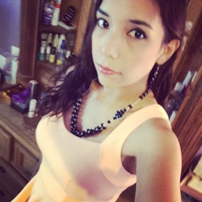 alejandra_glz's profile picture. 