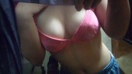 janda,,,jelek,,gak sexy,,gak hot jdi gak usah difollow :*