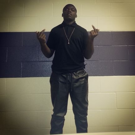 FUK A BIO FOLLOW MEE AND FOLLOW YOU BACK#SIMPLE