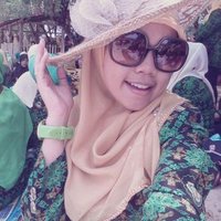 Husnaini Handayani (@husnainih) 's Twitter Profile