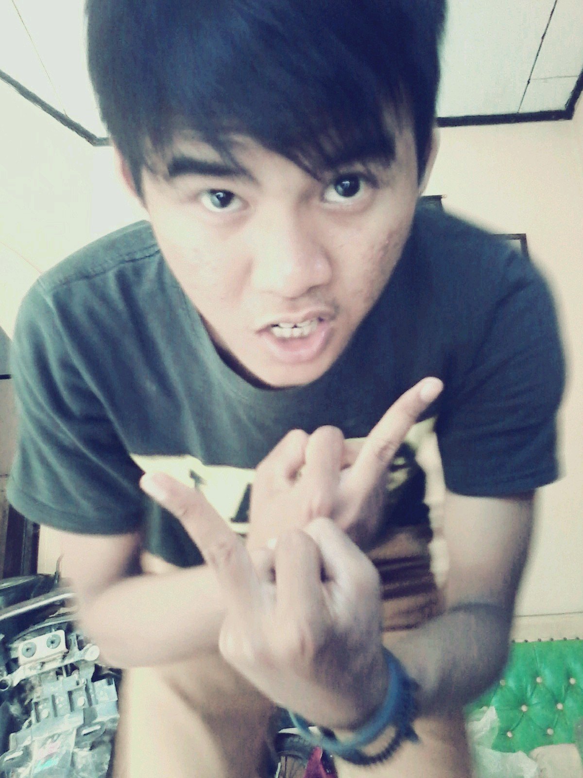 Sumpah ini twitter saya.
PERCAYA dehhh!!