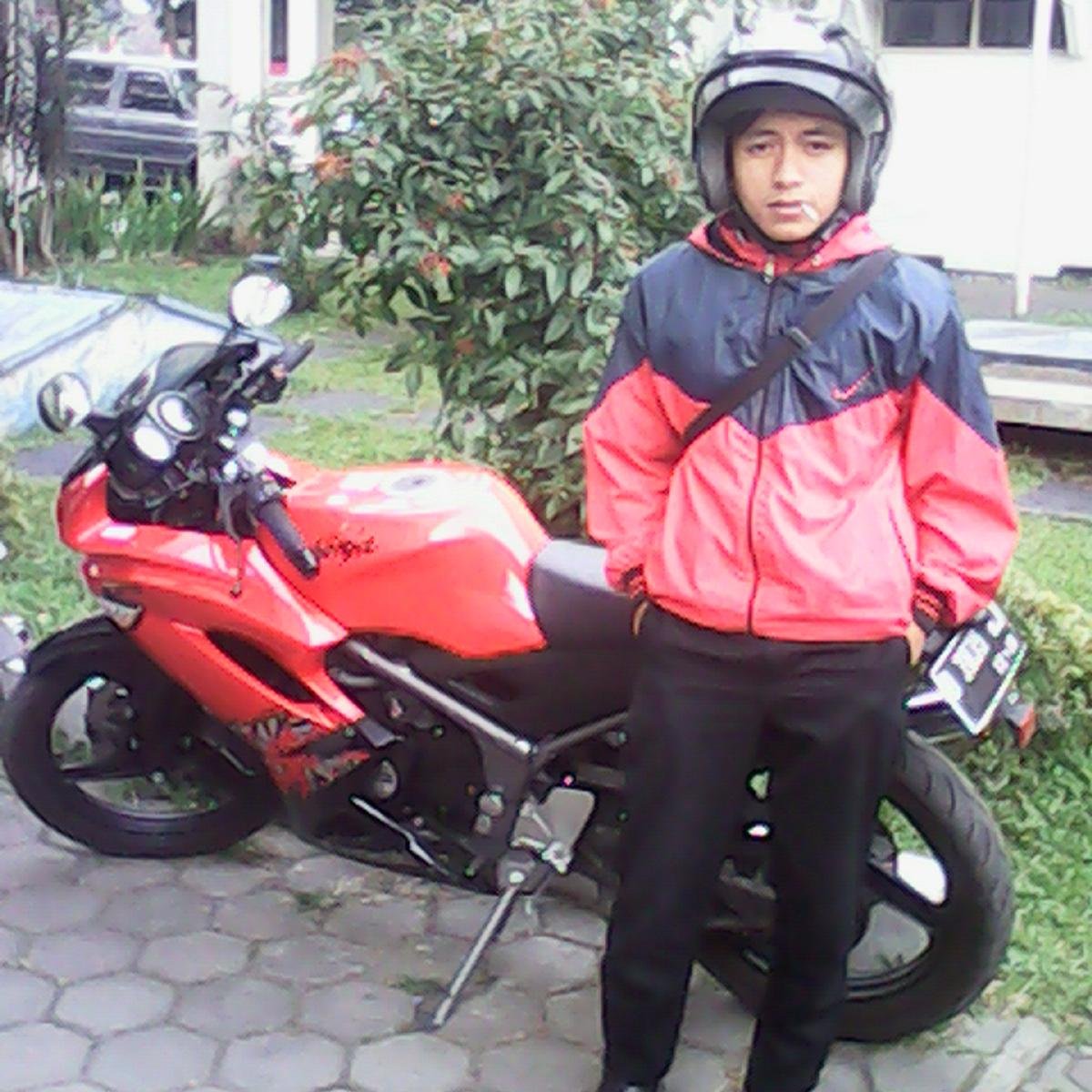 BOBOTOH, Ujung Berung