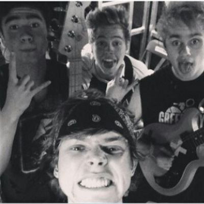 *first 5 words of voodoo doll*  unless you are 5sos then i love you. ✌ 0/4