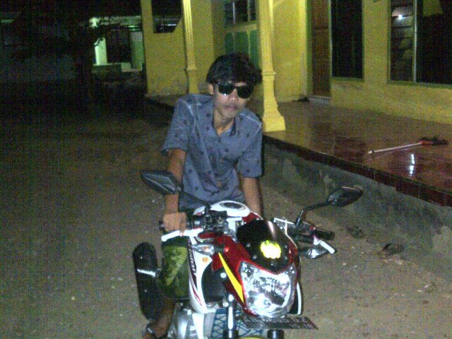 Pengen bikin orang seneng trus kalo bareng gw