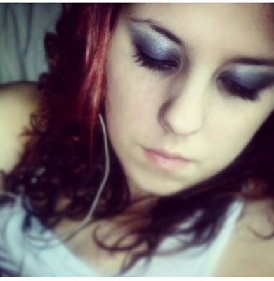 i love taking back sunday,c: oh..  oh..  follow me please xD