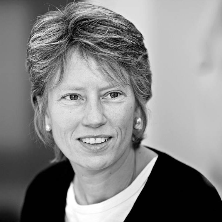 Chefkonsulent i Akademikerne. Jeg skriver om vækst, erhvervspolitik, iværksættere, ledelse og EU-politik. Kontakt:kmr@ac.dk, tlf. 22495866.