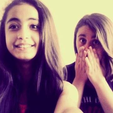 yksuklaslan1's profile picture. yaşım 12 müzik gitar rihanna eminem  benım vaz gecilmezlerim basketboll da onların arasında